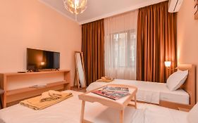 Sofia Dream Apartment - The Library - 3-Bdr, 2-Bthr By Flat Mаnager