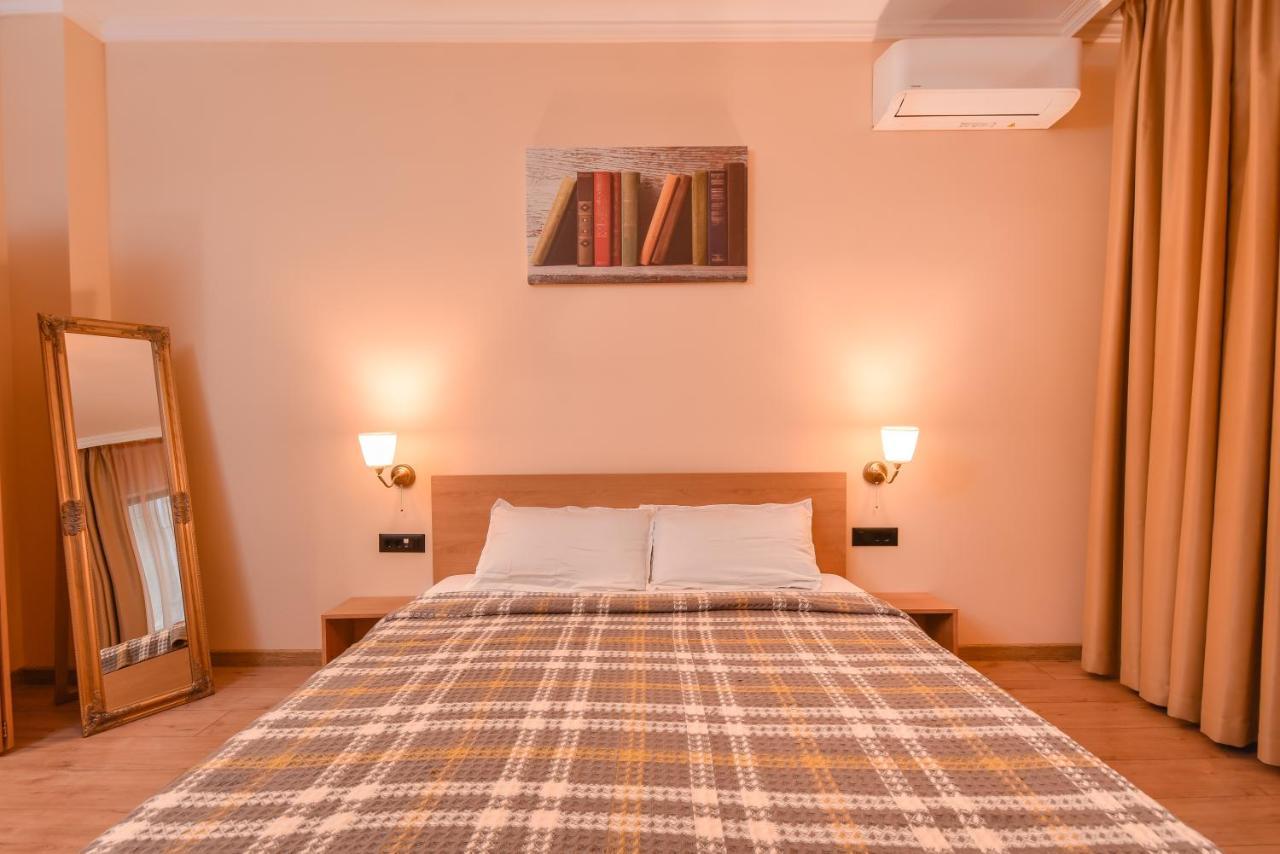 Sofia Dream Apartment - The Library - 3-Bdr, 2-Bthr By Flat Mаnager Esterno foto