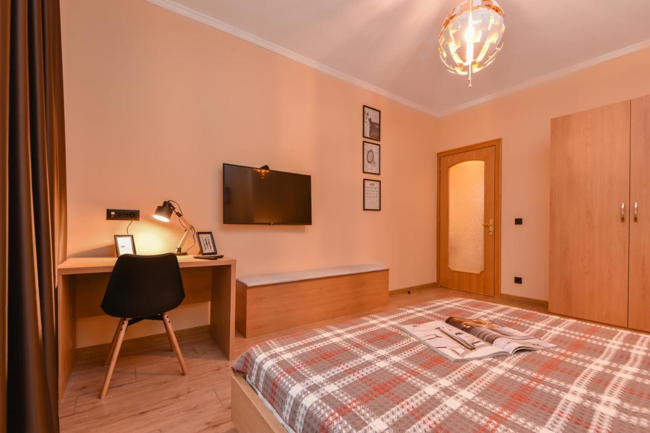 Sofia Dream Apartment - The Library - 3-Bdr, 2-Bthr By Flat Mаnager Esterno foto