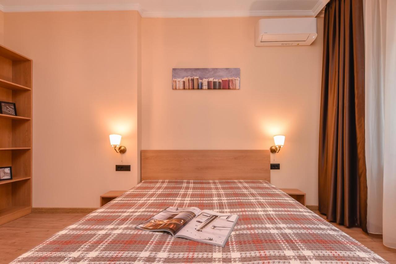 Sofia Dream Apartment - The Library - 3-Bdr, 2-Bthr By Flat Mаnager Esterno foto